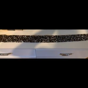 Gorgeous beaded belt.